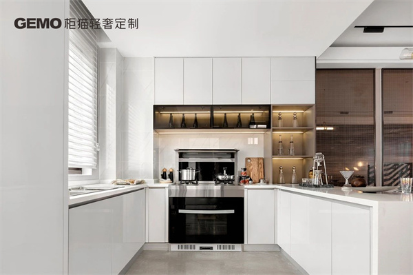 輕奢定制家具和成品家具，哪個更適合你？