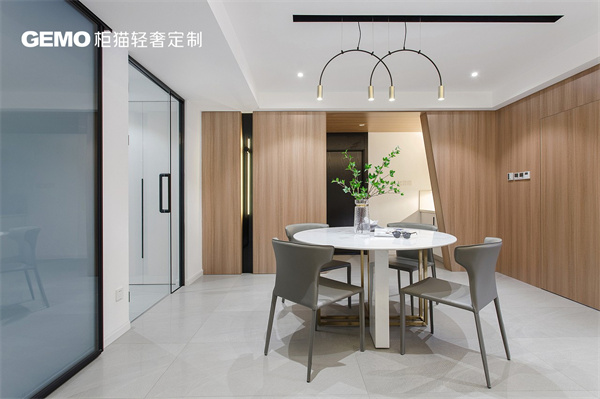 成品家具店轉行做輕奢定做家具怎么樣？適合嗎？
